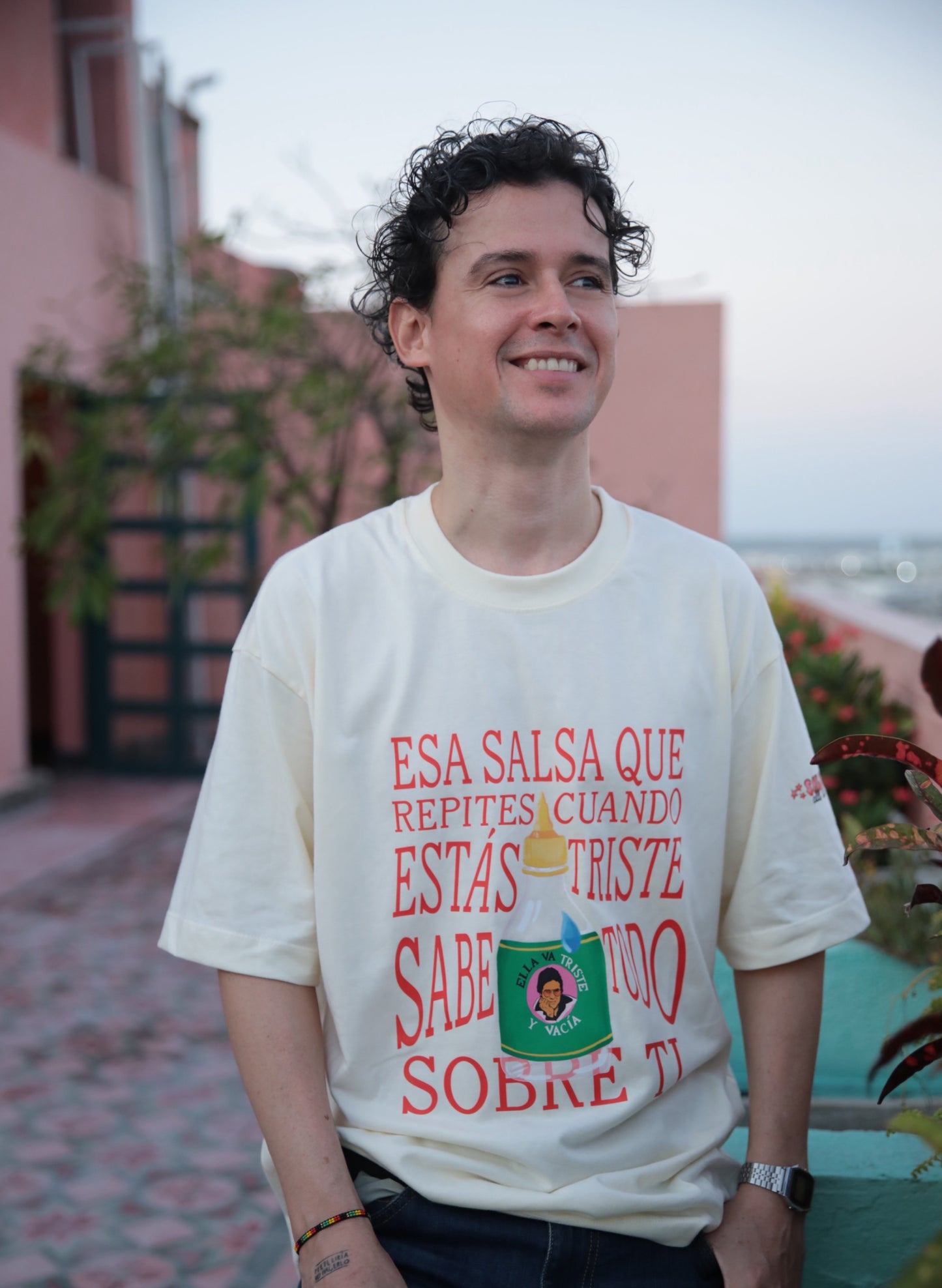 Camiseta Triste Oversized